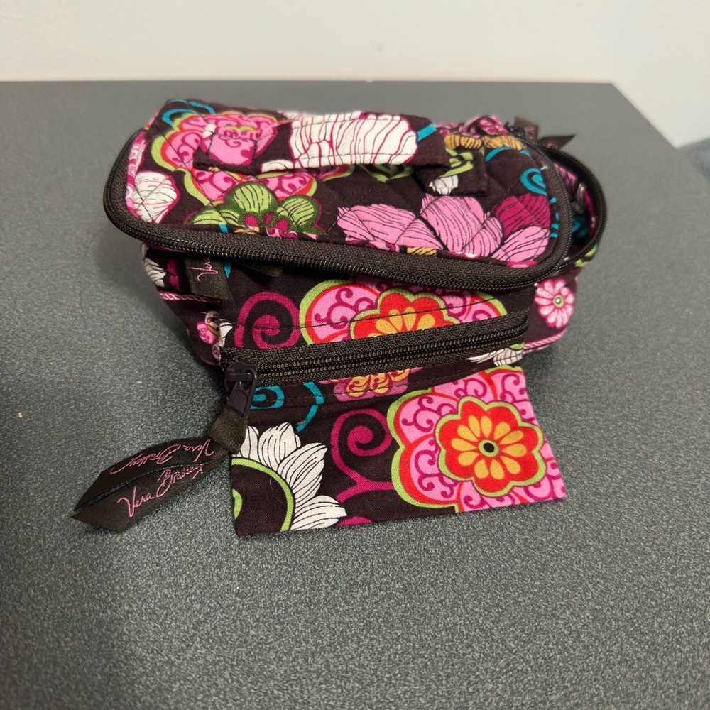 Vera Bradley Pink and Green Floral Cosmetic Bag Set retired in 2007 - Picture 6 of 6